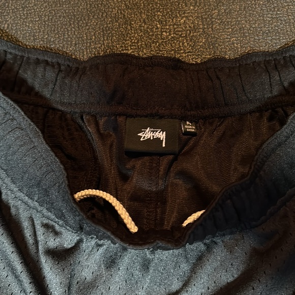 Stüssy 8 Ball Mesh Shorts - Black - Medium - Picture 3 of 4